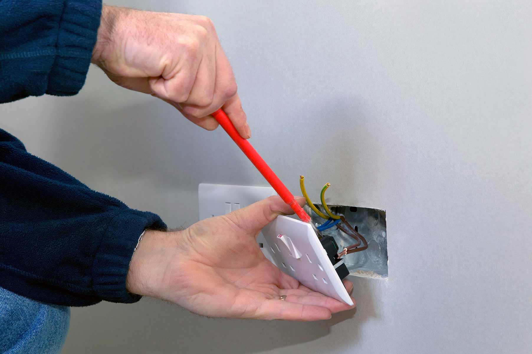 Our electricians can install plug sockets for domestic and commercial proeprties in Wandsworth Town and the local area. 